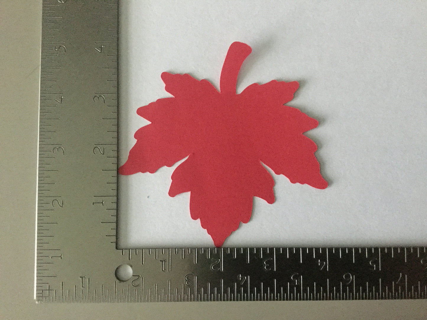 25 Large Fall Leaves Die cuts, 4 inch Red Leaf Cutout, Large Leaf Confetti, Thanksgiving Decor, Thankful Tree, Autumn Leaves