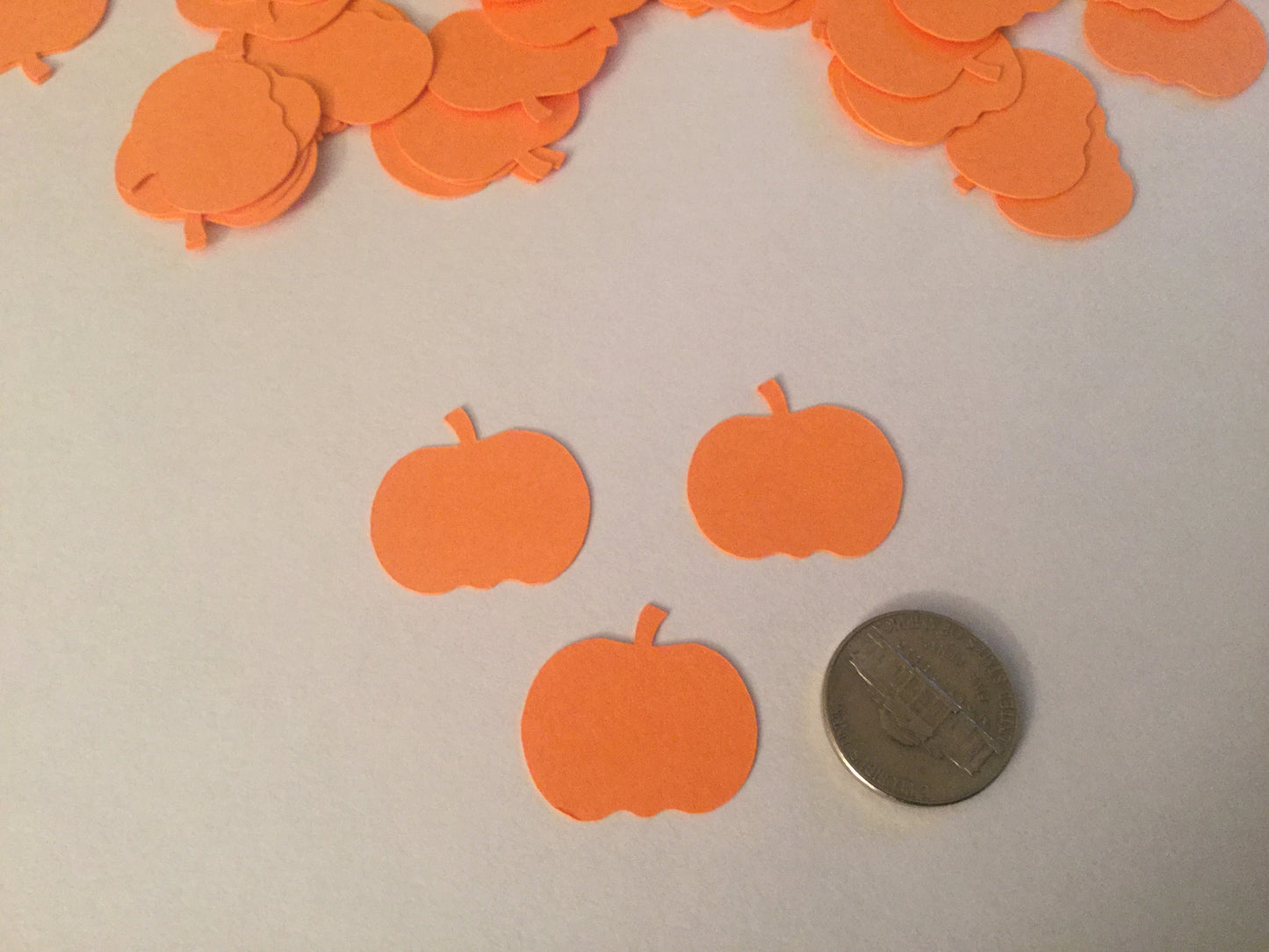 100 Orange Pumpkin Confetti Halloween Cut outs Thanksgiving Confetti Thanksgiving Decorations Pumpkin Cutouts Pumpkin Diecuts Fall Confetti