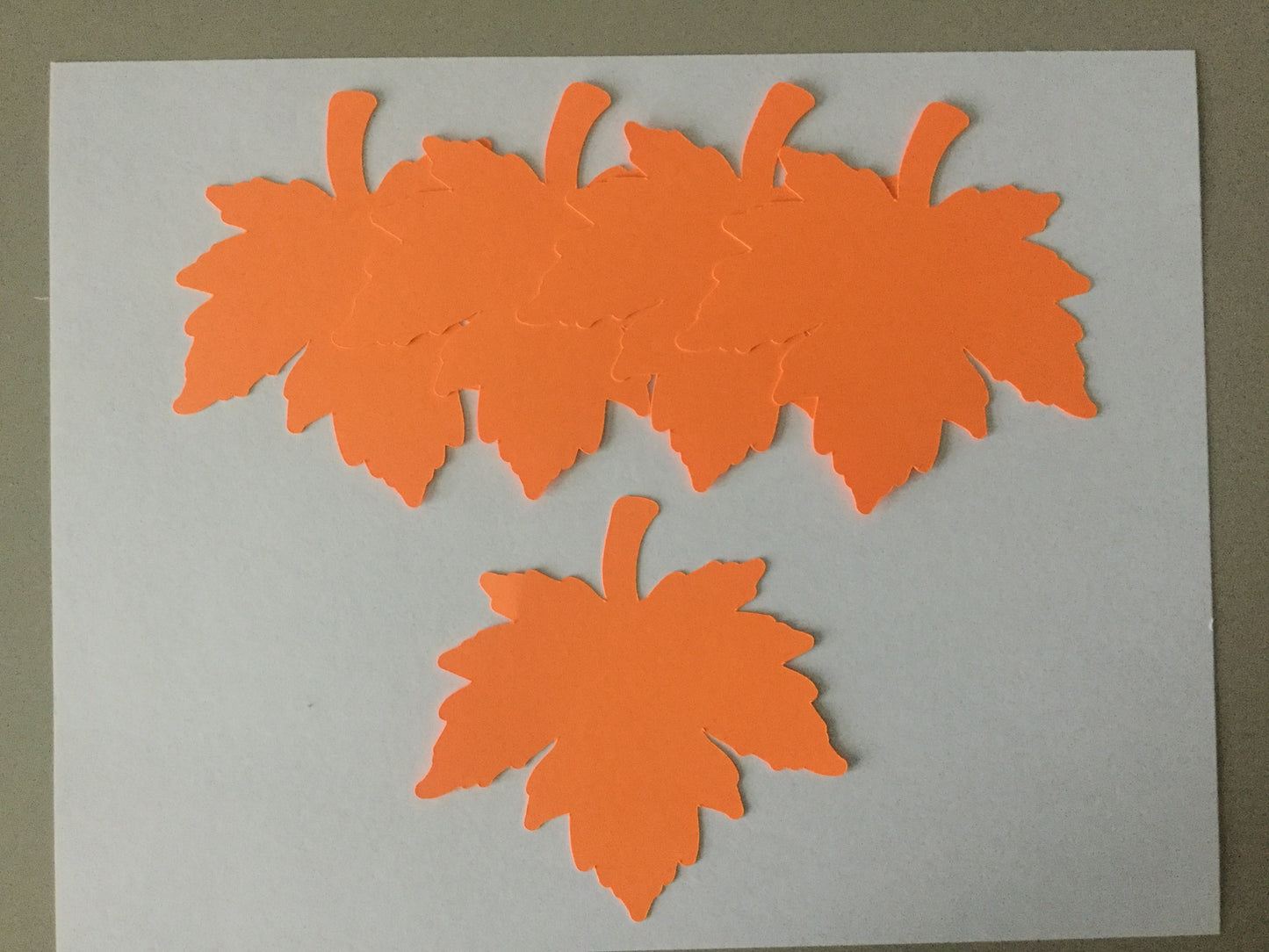 25 Large Fall Leaves Die cuts, 4 inch Orange Leaf Cutout, Large Leaf Confetti, Thanksgiving Decor, Thankful Tree, Autumn Leaves