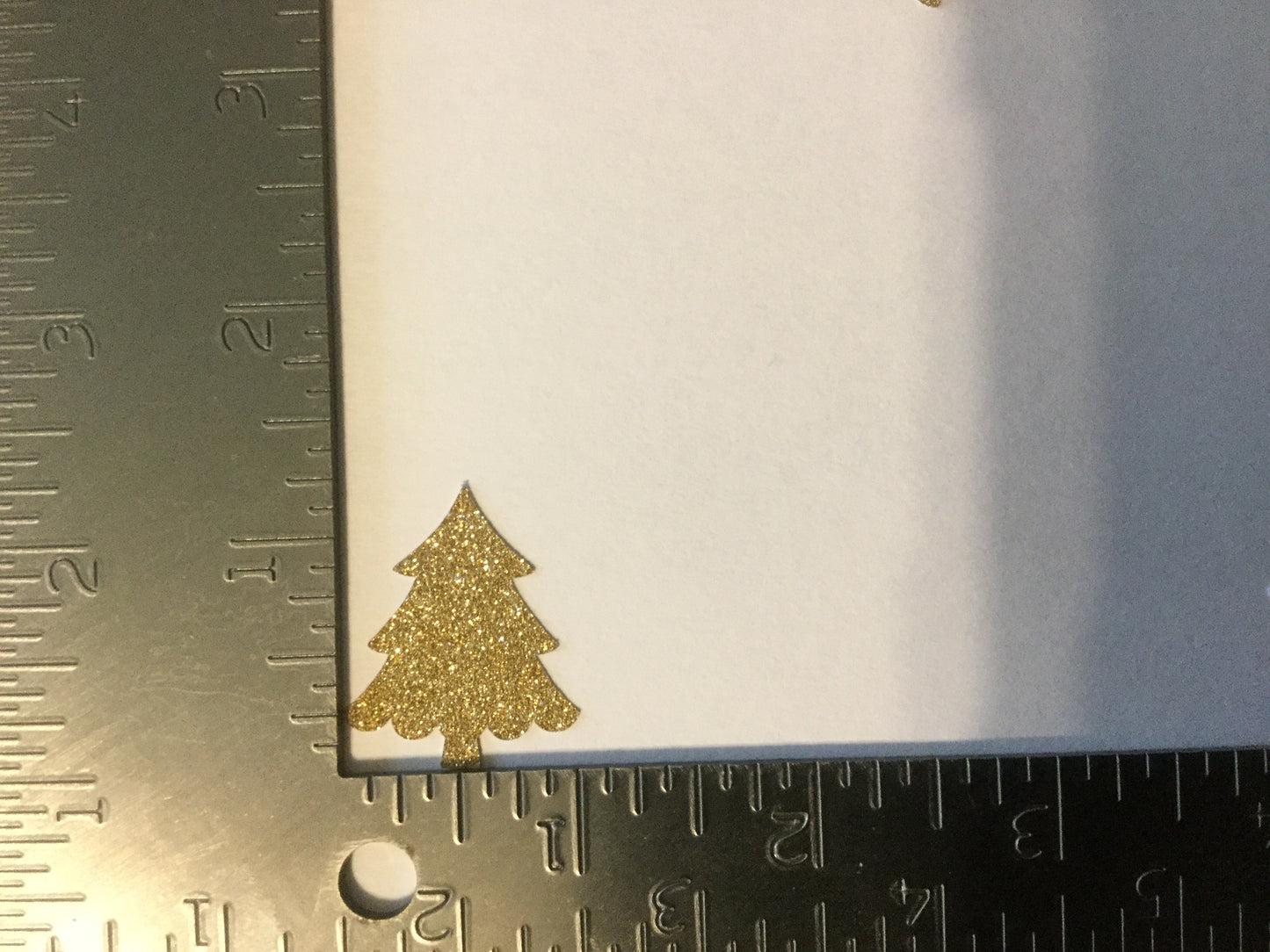 100 Christmas Tree Cut Outs, 1 Inch Christmas Die Cuts, Christmas Confetti, Christmas Party Decor, Holiday Confetti Red Green Gold Confetti