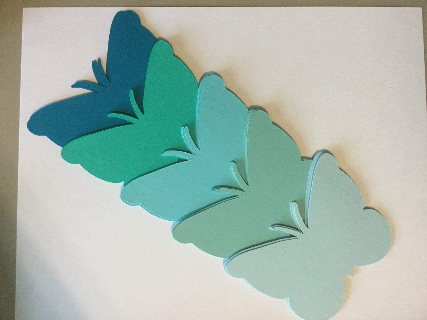 25 Blue & Green Butterfly Die Cuts – 3 x 4 Inch Cardstock Butterflies for Crafts, Parties & Scrapbooking