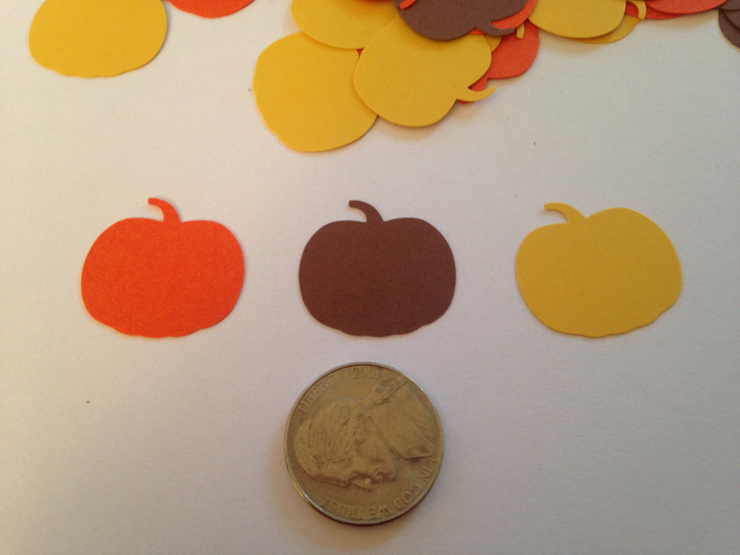 100 Pumpkin Cardstock Die Cuts – Orange, Brown & Yellow Paper Cutouts for Fall Crafts, Scrapbooking & Party Décor