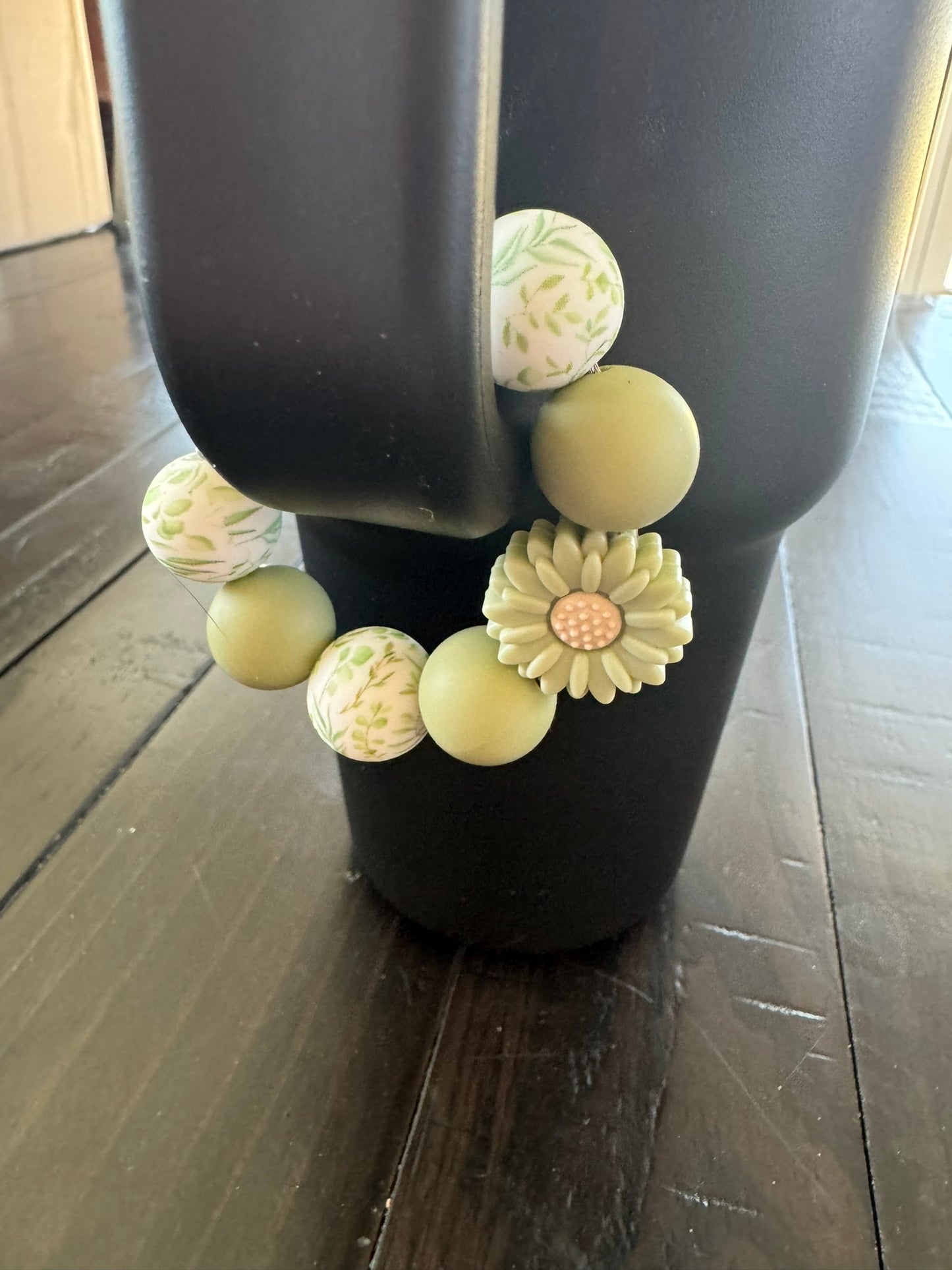 Green Floral Daisy Cup Charm