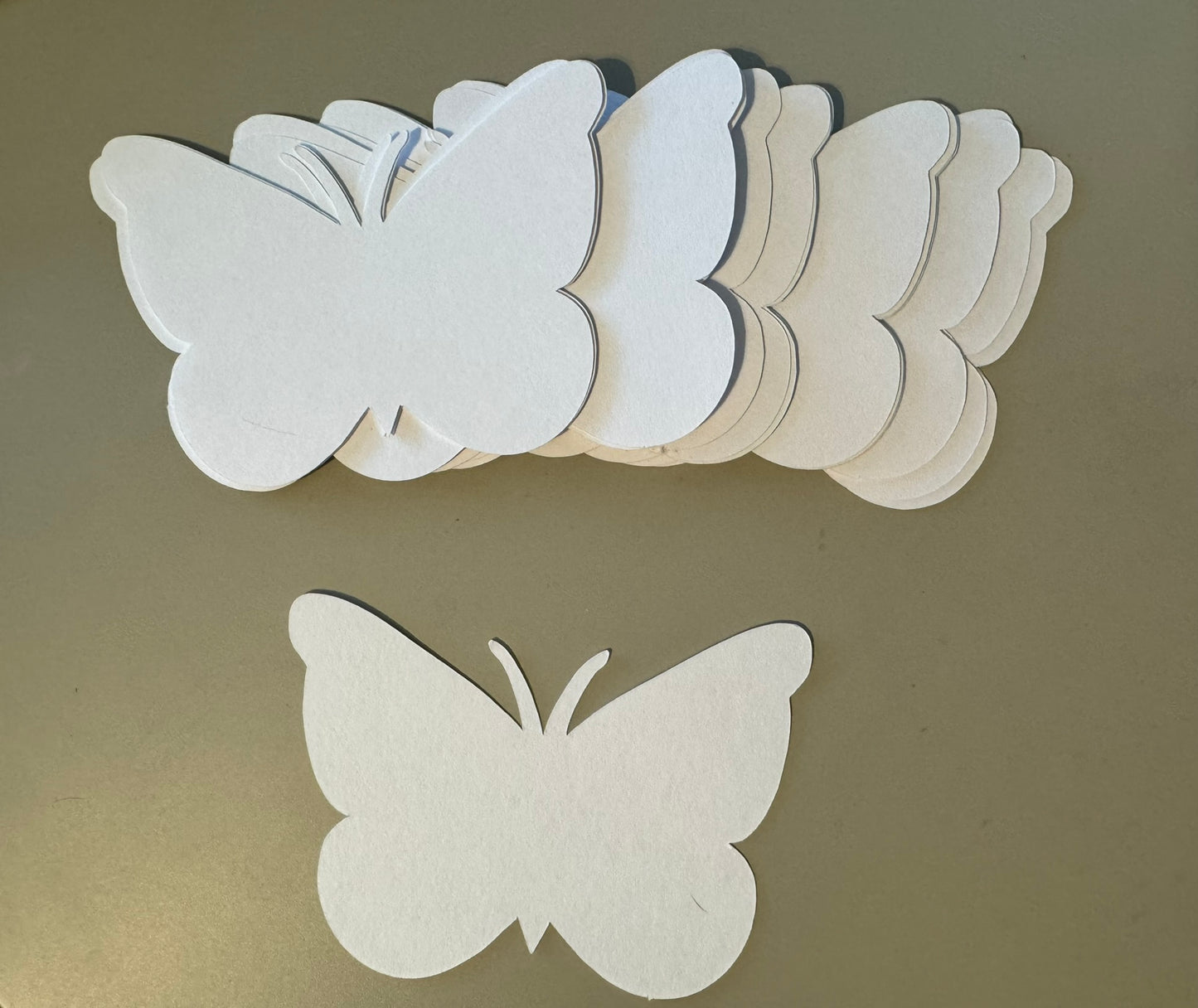 25 White 3x4 Inch Paper Butterfly Die cuts Cutout Confetti Embellishments Scrapbooking